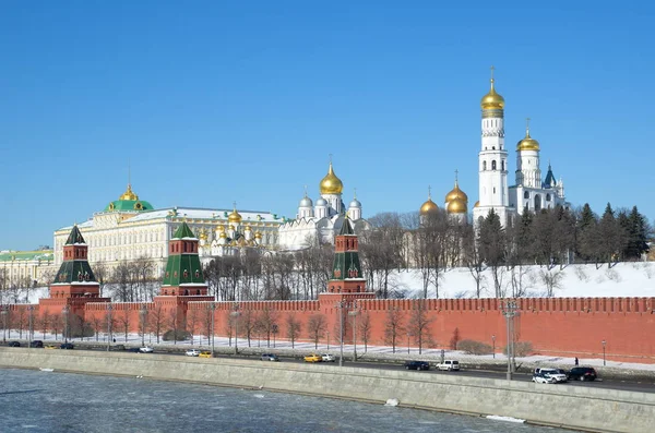 Der Moskauer Kreml Und Der Kreml Damm Zeitigen Frühling Moskau — Stockfoto