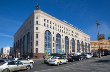 Moskova, Rusya - 19 Mart 2018: Merkezi Çocuk Dükkanı Lubyanka üzerinde. Eski 