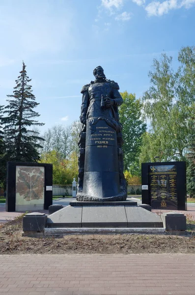 Tula Rosja Września 2019 Pomnik Rudniewa Dowódcy Legendarnego Krążownika Varyag — Zdjęcie stockowe