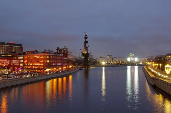 Moskau Russland Januar 2020 Nachtansicht Des Gebäudes Der Ehemaligen Süßwarenfabrik — Stockfoto