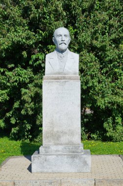Moscow, Russia - August 9, 2017: Monument of I. V. Michurin in front of the building of Moscow University on Lenin (Vorobyovy) mountains