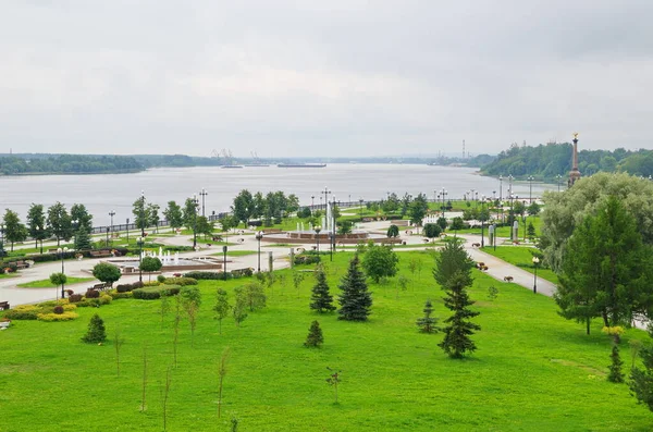 Vue Parc Strelka Confluent Des Rivières Volga Kotorosl Yaroslavl Bague — Photo