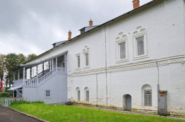 Yaroslavl, Rusya - 25 Temmuz 2019: Metropolitan odaları. Yaroslavl Sanat Müzesi. Rusya 'nın altın yüzüğü