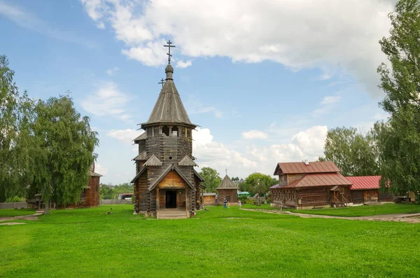 Suzdal Russia July 2019 Μουσείο Ξύλινης Αρχιτεκτονικής Και Αγροτικής Ζωής — Φωτογραφία Αρχείου