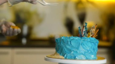 Pudra Deniz tema mavi pasta Süsle.