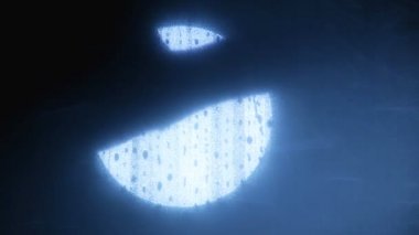 Çarpık el cam, psikopat üstünde belgili tanımlık bağsız tırmalamak kötü erkek silueti. Korkunç hayalet yaratık cam arkasında