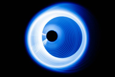 # Karanlıktaki ses dalgaları #