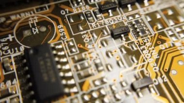 Elektronik devre bulanıklığı. Bulanık elektronik devre bilgisayarı kapat