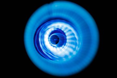 # Karanlıktaki ses dalgaları #