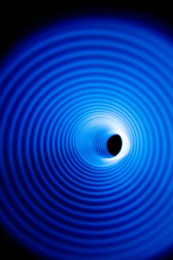 # Karanlıktaki ses dalgaları #