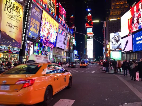 Manhattan New York Novembre 2017 Taxi Flou Times Square — Photo