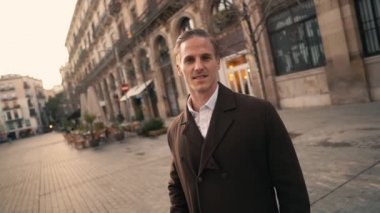 1920 'lerin İngiltere' sinin eski moda adamı.