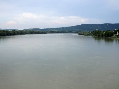 Tuna Nehri, Tuna'nın görünümü