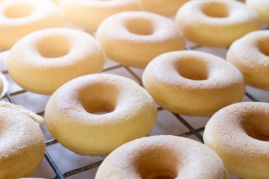 Taze grup donuts kek.