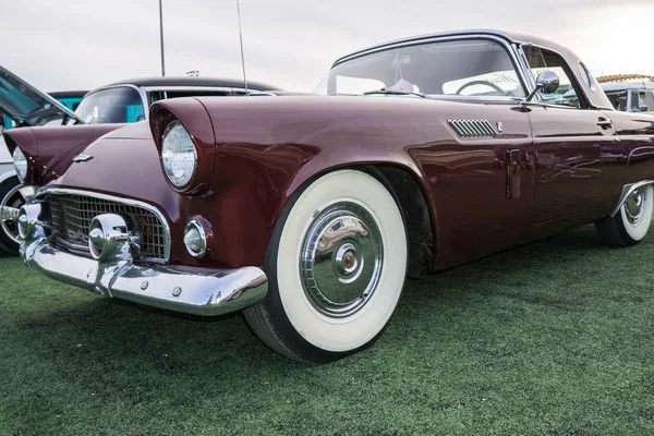 Classic Auto Beauty — Stock Photo, Image