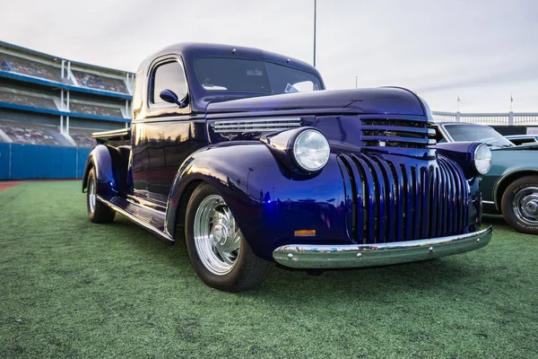 Classic Auto Beauty — Stock Photo, Image