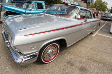 Bir gün Auto Show'da