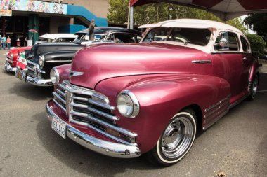 Bir gün Auto Show'da