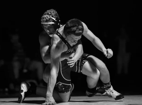 Wrestling Akce Red Bluff Podhorských Střední Školy Pod Reflektorem Palo — Stock fotografie