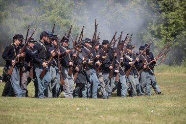 Amerikan İç Savaşı reenactors kırmızı blöf, Kaliforniya'da köpek Adası Event'de eylem. 29 Nisan 2018