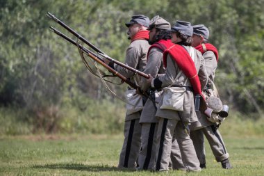 Amerikan İç Savaşı reenactors kırmızı blöf, Kaliforniya'da köpek Adası Event'de eylem. 29 Nisan 2018