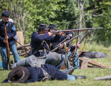 Amerikan İç Savaşı reenactors kırmızı blöf, Kaliforniya'da köpek Adası Event'de eylem. 29 Nisan 2018