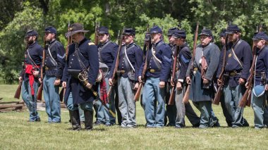 Amerikan İç Savaşı reenactors kırmızı blöf, Kaliforniya'da köpek Adası Event'de eylem. 29 Nisan 2018