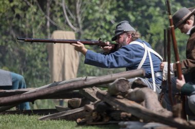 Amerikan İç Savaşı reenactors kırmızı blöf, Kaliforniya'da köpek Adası Event'de eylem.