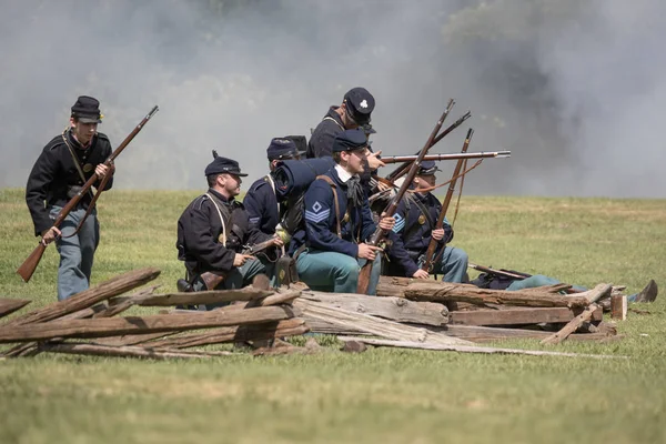 Rievocatori Della Guerra Civile Americana Azione All Evento Dog Island — Foto Stock