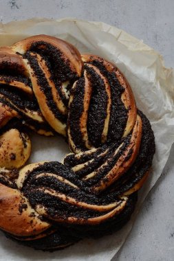 Estonya Kringle. Haşhaş ve çikolata ile tatlı çörek. Çelenk. Pişirme. Ulusal hamur işleri. Babka.