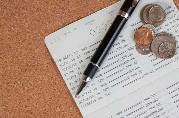 Cuenta de ahorro de libreta o libreta, extracto bancario de libreta . — Foto de Stock