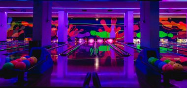 Genting Highlands, Malezya - Mar 22: kumarbaz ve ziyaretçi Resort dünya Genting için 22 Şubat 2017 üzerinde Genting Highlands, Pahang, Malezya Bovling Resort dünya genting.