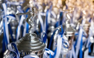 Yüzme trophy Kupası için arka plan Ödülleri. Kupa şampiyonu Liderlik Okulu spor yüzme için Ödülleri.