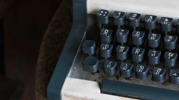 Closeup Antique Typewriter Vintage Typewriter Machine Thai Language Thai Alphabet — 스톡 사진