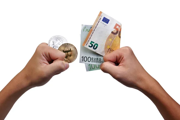 Händerna Håller Bitcoin Och Eurosedel Upp För Utbyte Finansiella Affärsmässiga — Stockfoto