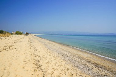 Beyaz kumları ve mavi deniz ile muhteşem deniz manzarası