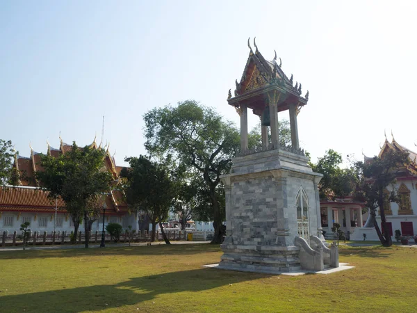 Il tempio di marmo (Wat Benchamabophit) a Bangkok Thailandia — Foto Stock