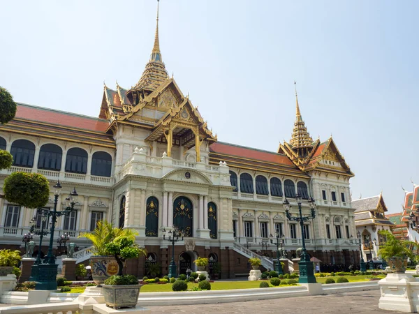 グランド パレス ・ ワット ・ プラ ・ ケオ寺、バンコク、タイ — ストック写真
