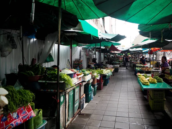 Mercado local en Bangkok, Tailandia . — Foto de Stock