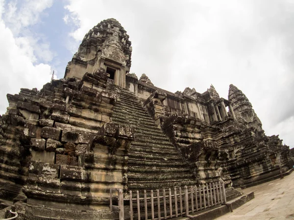 Angkor Wat, starověké lanmark, Siem Reap, Kambodža. — Stock fotografie