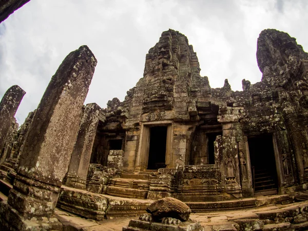 Chrám Bayon v angkor thom, siemreap, Kambodža — Stock fotografie