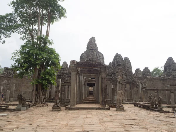 Bayon temple au Cambodge à Angkor Thom, Siemreap. — Photo