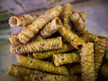 Tanga Muan, Tay tatlı, Rulo Gofret