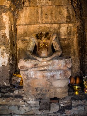 Phra saldırın sam yot, khmer tapınakta lopburi, Tayland