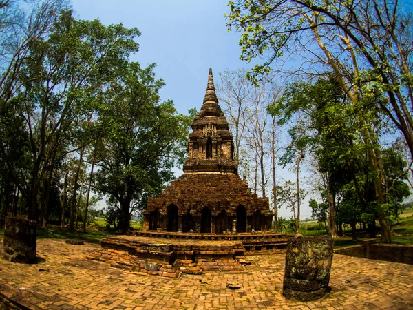 Wat pa sak, 'das Teak-Wald-Kloster' Tempel in chiang saen, ch — Stockfoto