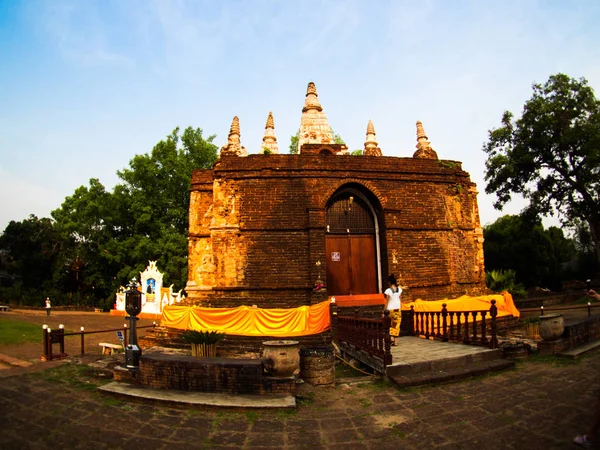 Wat jed-yod, el templo en chiangmai, Tailandia . — Foto de Stock