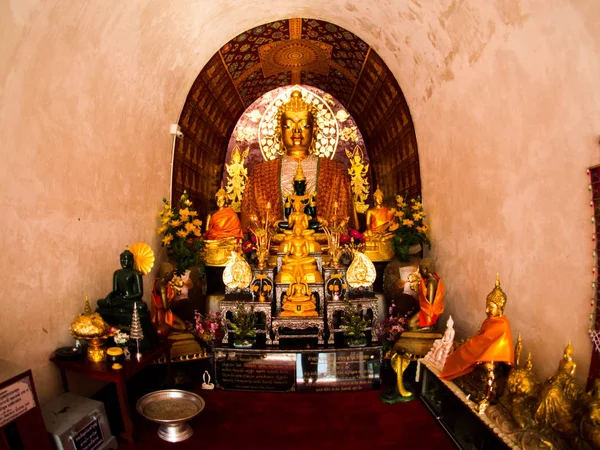 ワットジェドヨッド、チェンマイ、タイの寺院. — ストック写真