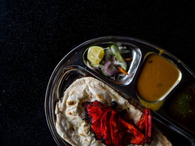 Tavuk roti Prata. Bir popüler Hint etkisinde gıda Mal