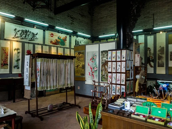 Chen-jia-ci, salão ancestral da academia de clãs Chen, CIRCA 2 de agosto — Fotografia de Stock