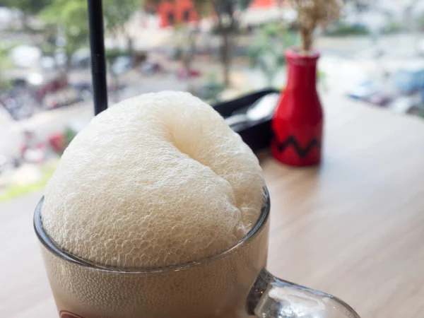 Bolha de sorvete em copo de refrigerante — Fotografia de Stock